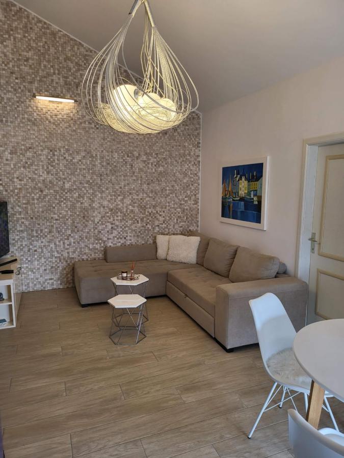 Appartement Sea View Novalja Extérieur photo